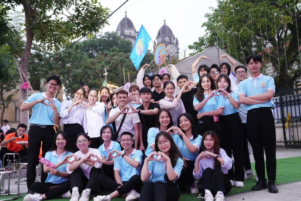 Svcgphumy.com Le truyen thong thu 26 23