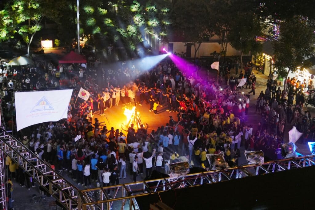 Svcgphumy.com Le truyen thong thu 26 24