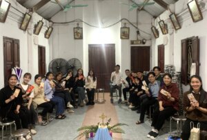 Cầu Nguyện Taizé - Cùng Chúa Con Tiến Bước Trên Chặng Đường Mới