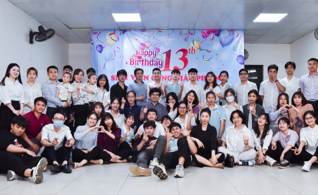 Chúc Mừng Sinh Nhật Lần Thứ 13 - Nhóm Svcg Phú Mỹ