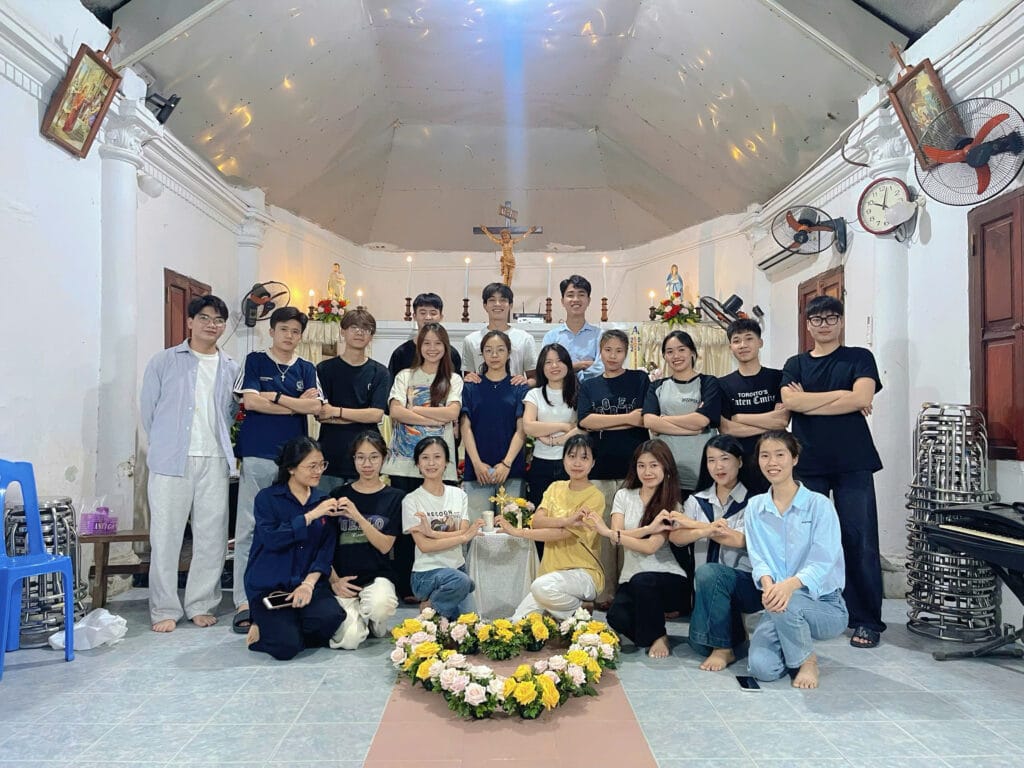 Cầu Nguyện Svcg Phú Mỹ Chủ Đề: "Hiếu Thảo Là Hồng Ân"