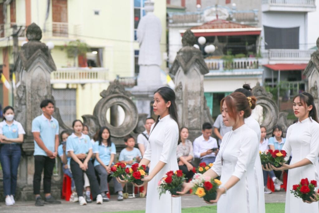 svcgphumy.com tam tinh thang hoa dang me