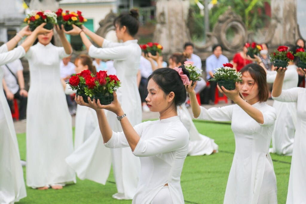 svcgphumy.com tam tinh thang hoa dang me 4