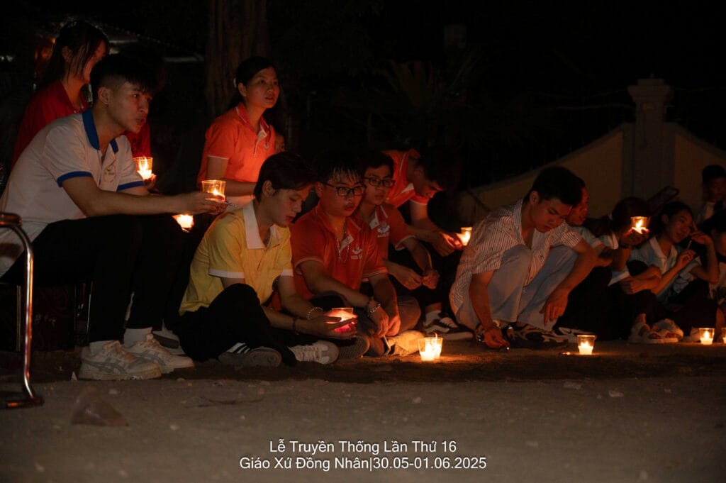 Le truyen thong svcg phu my xvi chu de duc maria voi va len duong 7 1